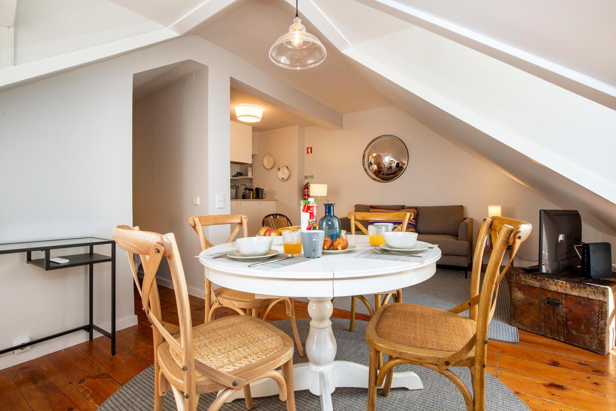 Ferienwohnung Live Like A Local @ Casa Da Esquina - Wifi & A/C Lissabon Exterior foto