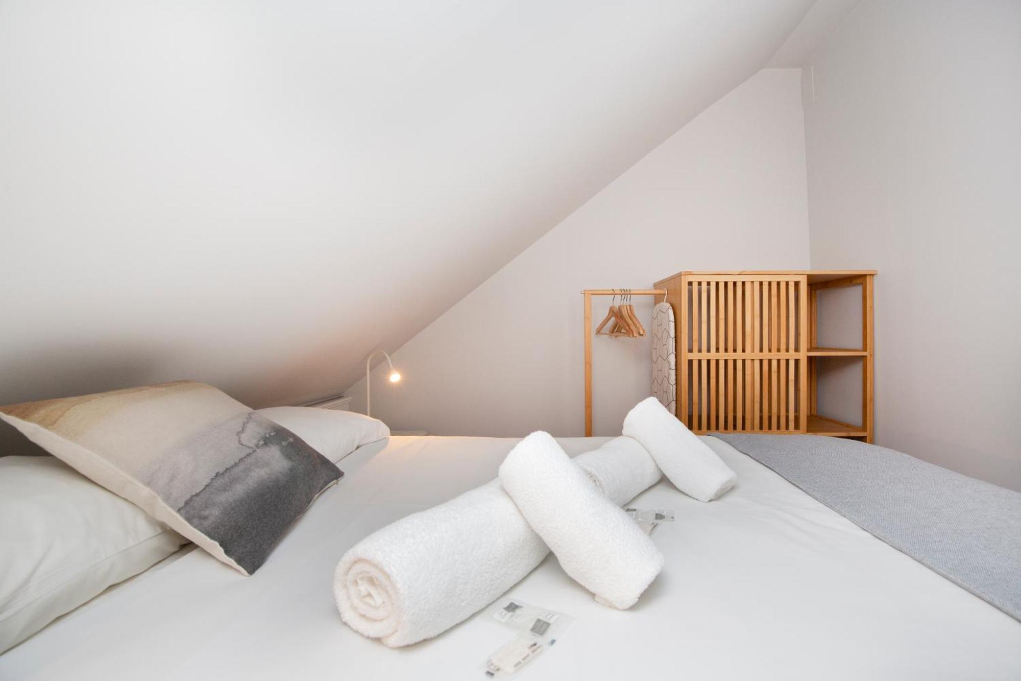 Ferienwohnung Live Like A Local @ Casa Da Esquina - Wifi & A/C Lissabon Exterior foto